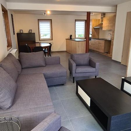 Logement moderne Les Frès, 4 à 6 personnes Sivry-Rance Exterior foto