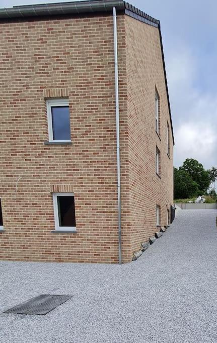 Logement moderne Les Frès, 4 à 6 personnes Sivry-Rance Exterior foto