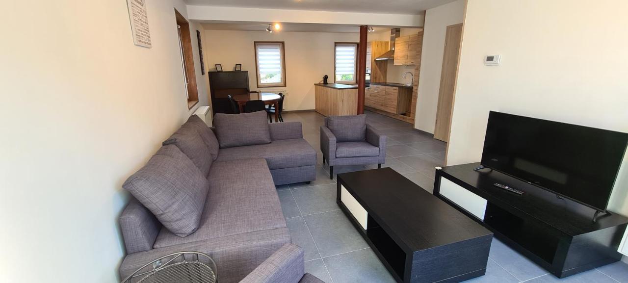 Logement moderne Les Frès, 4 à 6 personnes Sivry-Rance Exterior foto