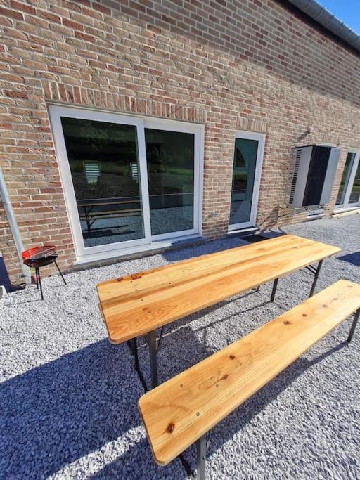 Logement moderne Les Frès, 4 à 6 personnes Sivry-Rance Exterior foto